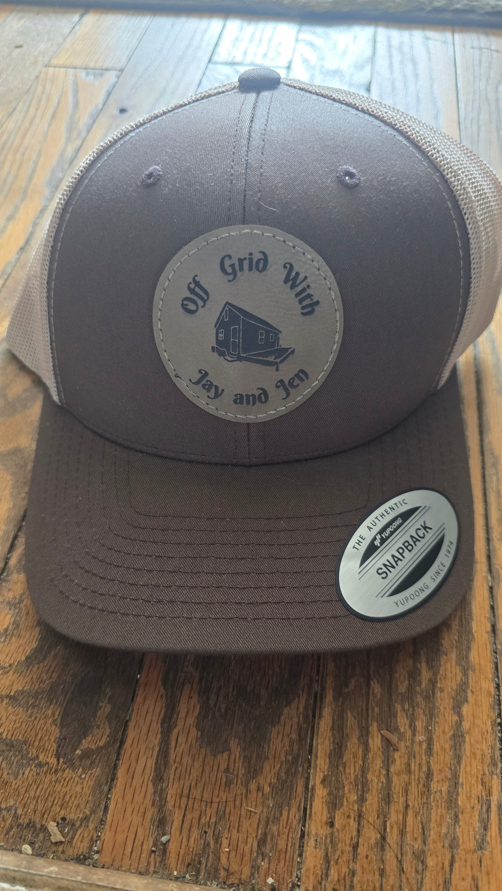 Off Grid With Jay and Jen – Mesh Back Snapback Hat