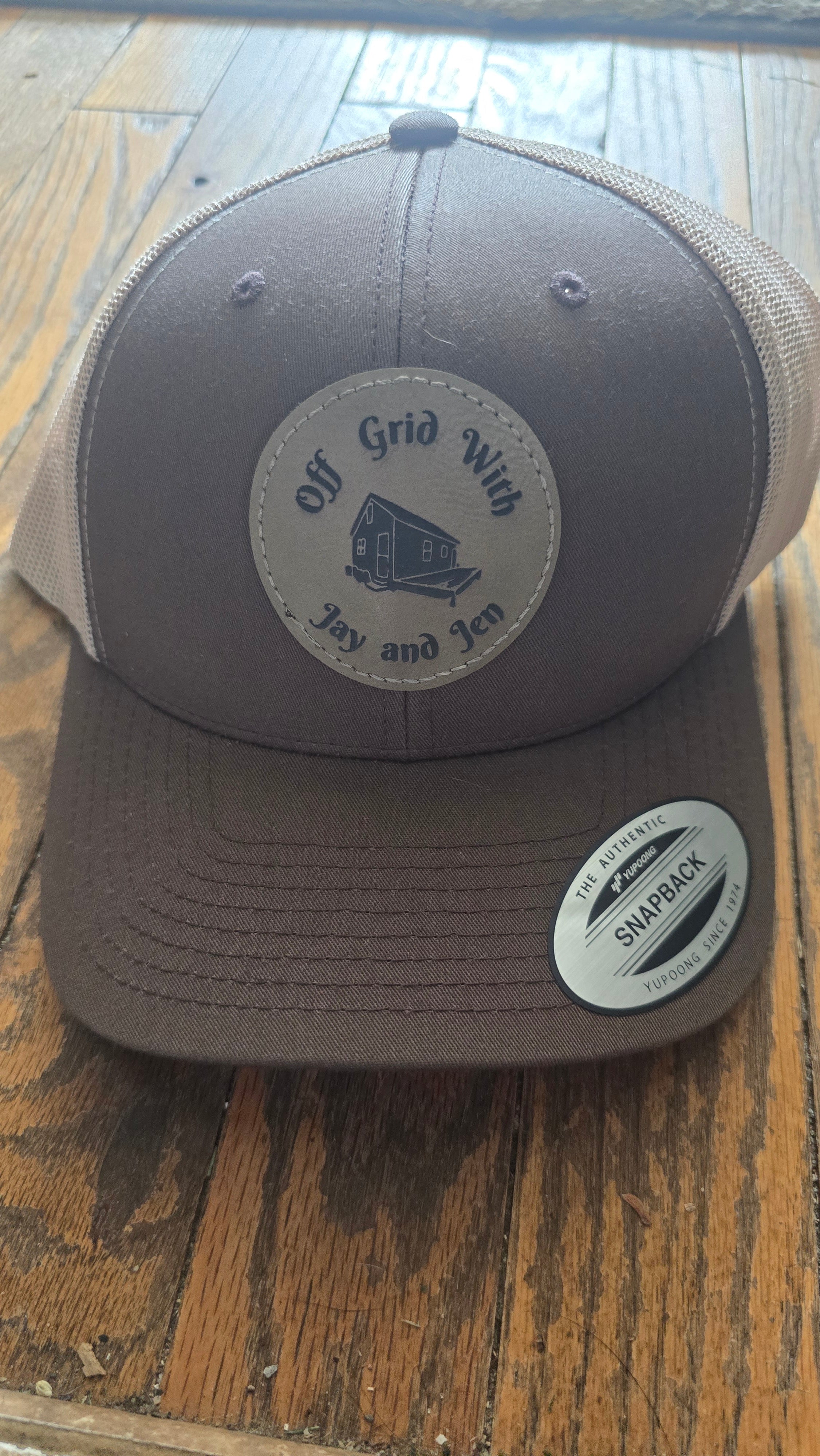Off Grid With Jay and Jen – Mesh Back Snapback Hat